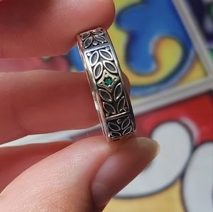 Sterling Silver Emerald leaf/nature ring